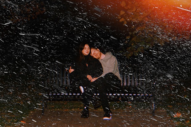 JP Saxe & Julia Michaels Reunite For “Kissin’ In The Cold”