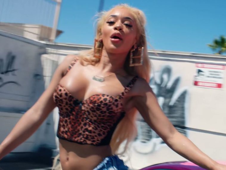 Saweetie-Fans-Pretty-Summer-Playlist-Risky