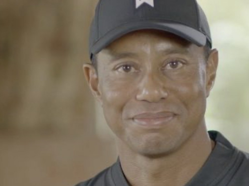 Tiger Woods Reveals First IG Pic Of Himself Since Car Wreck