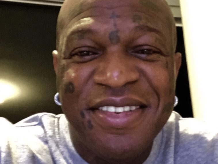 Birdman-Smile-Selfie-Pic