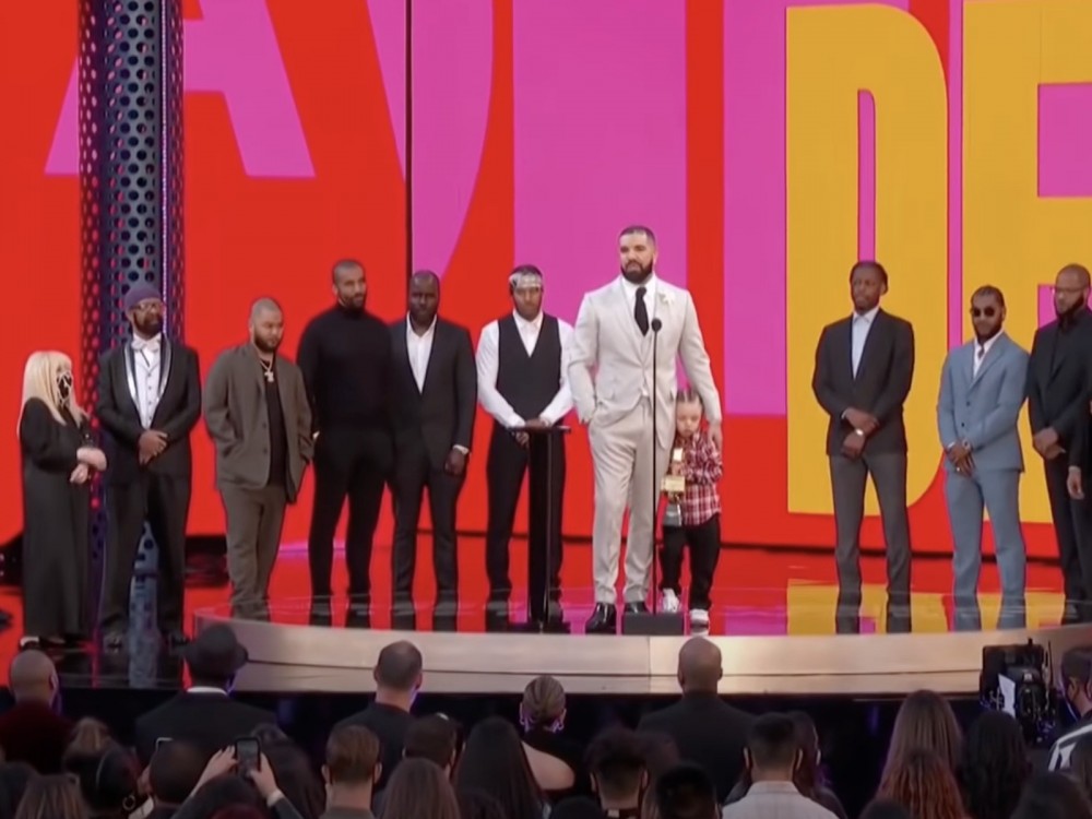 Drake’s Parents Join Him On-Stage For Artist of the Decade