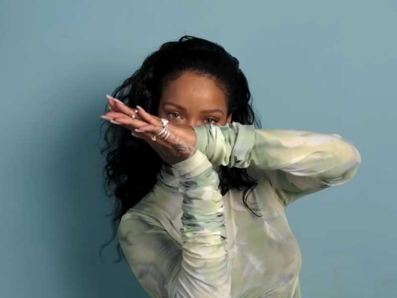 Rihanna’s Savage x Fenty Fit Has 50 Cent + Ludacris’ Baes Full Attention