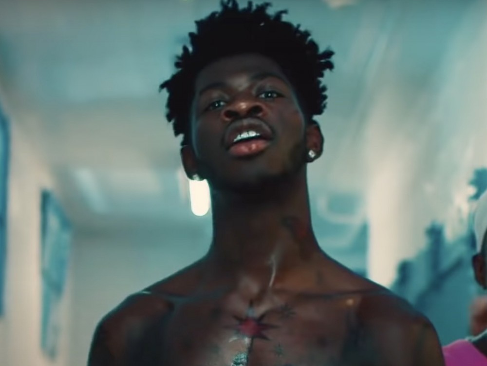 Lil Nas X Shares Jaw-Dropping Pregnancy Pics + Due Date