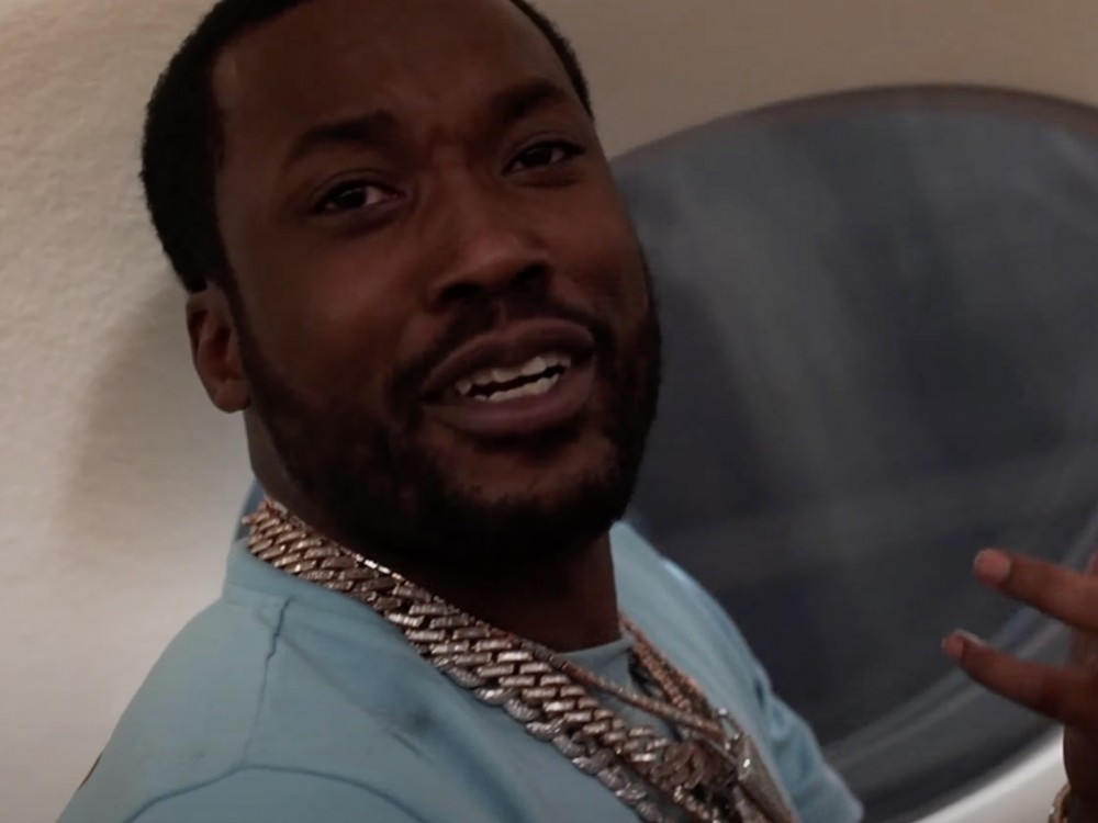Meek Mill Uses Rare 2Pac Casino Pic To Tease Risk-Taking Mindset