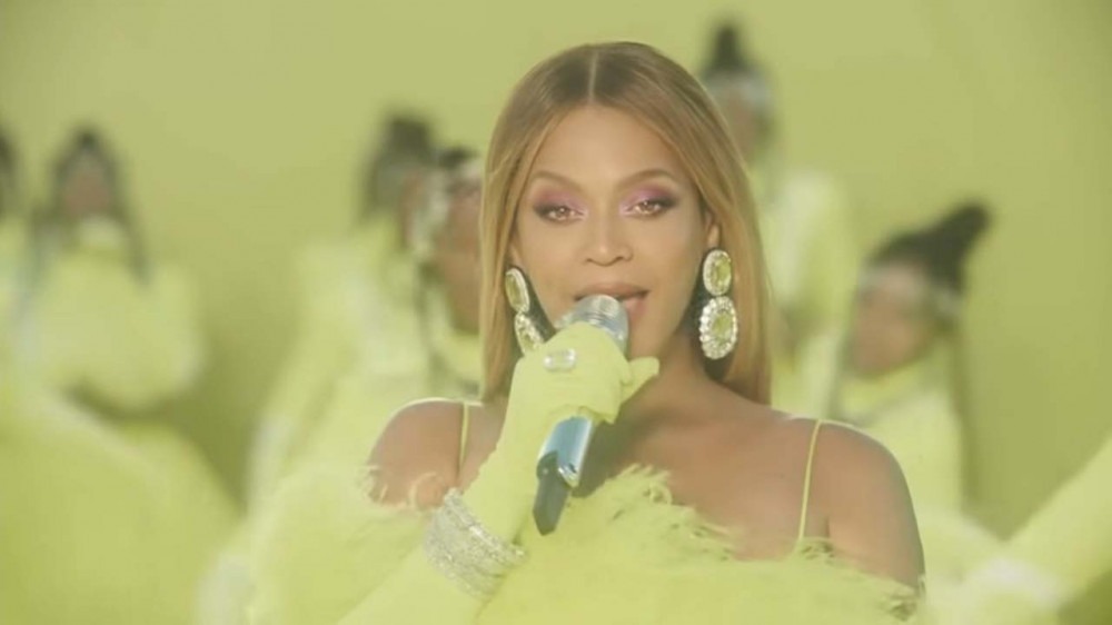 Beyoncé Puts “Lemonade” Money Into Lemon Water Brand