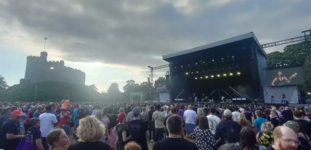 LIVE: Queens Of The Stone Age – Cardiff Castle, Cardiff, 23/06/2023