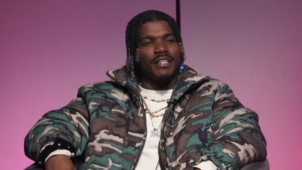 Smino Is Bringing Holiday Cheer At 6th Annual ‘KRIBMAS’ Event