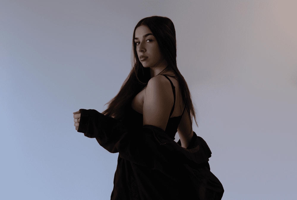Faded Reverie: CALYN’s Psychedelic R&B Takes Listeners on a Sonic Journey