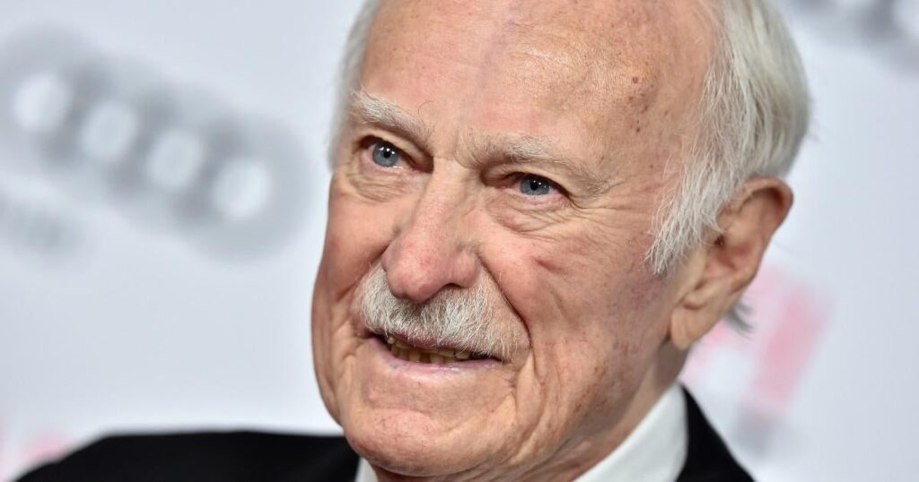 ‘9 to 5’ Boss and ‘Yellowstone’ Alum Dies: Dabney Coleman Was 92