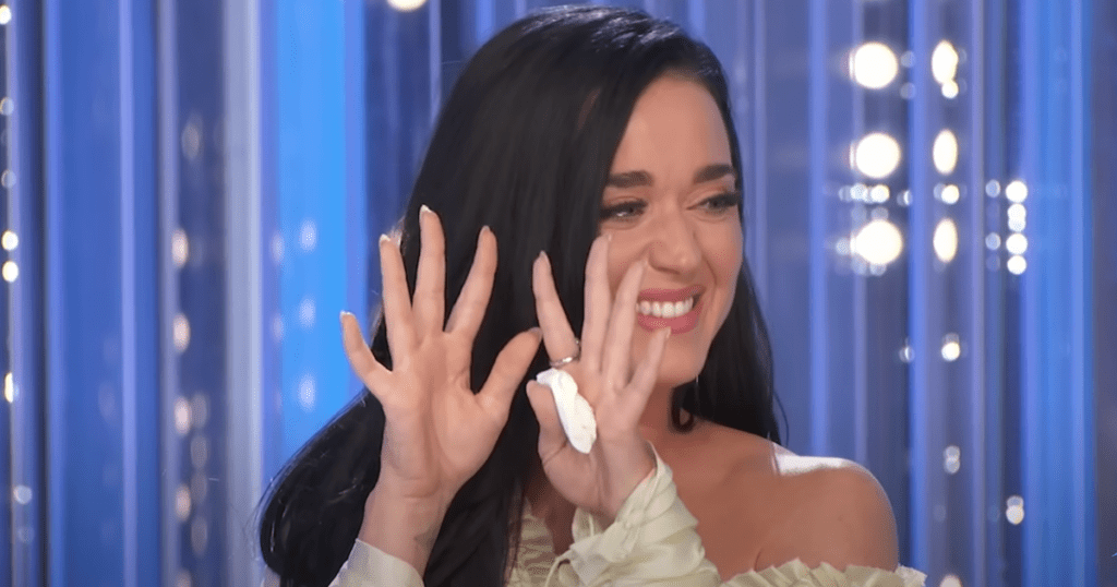 Katy Perry Breaks Down in Tears During Final ‘American Idol’ Episode