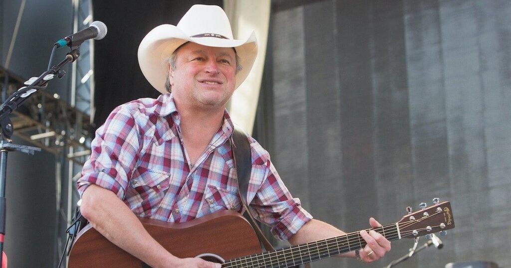 Country Music Superstar Mark Chesnutt Undergoes Emergency Heart Surgery, Cancels Upcoming Concerts