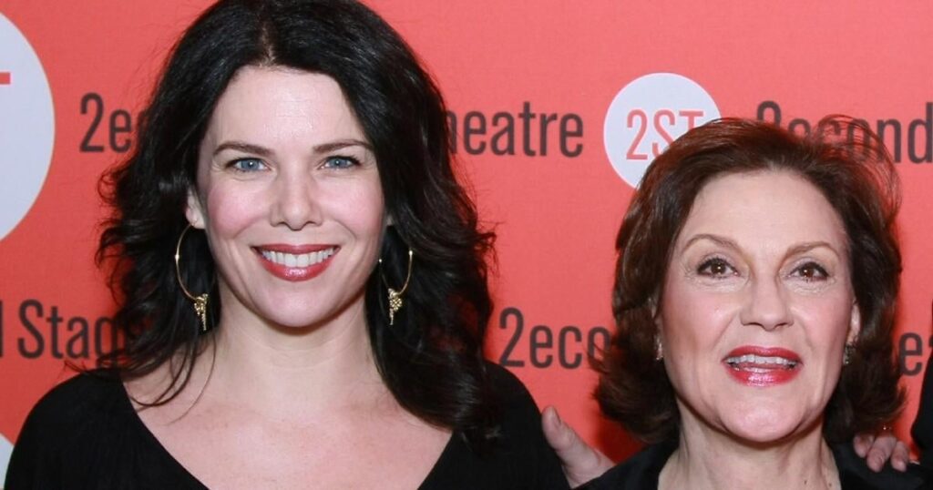 Lauren Graham Surprises ‘Gilmore Girls’ Fans With Unannounced Kelly Bishop Reunion