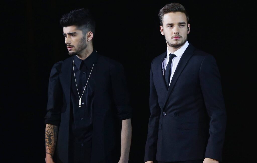 Zayn Malik pays tribute to Liam Payne on first night of UK tour