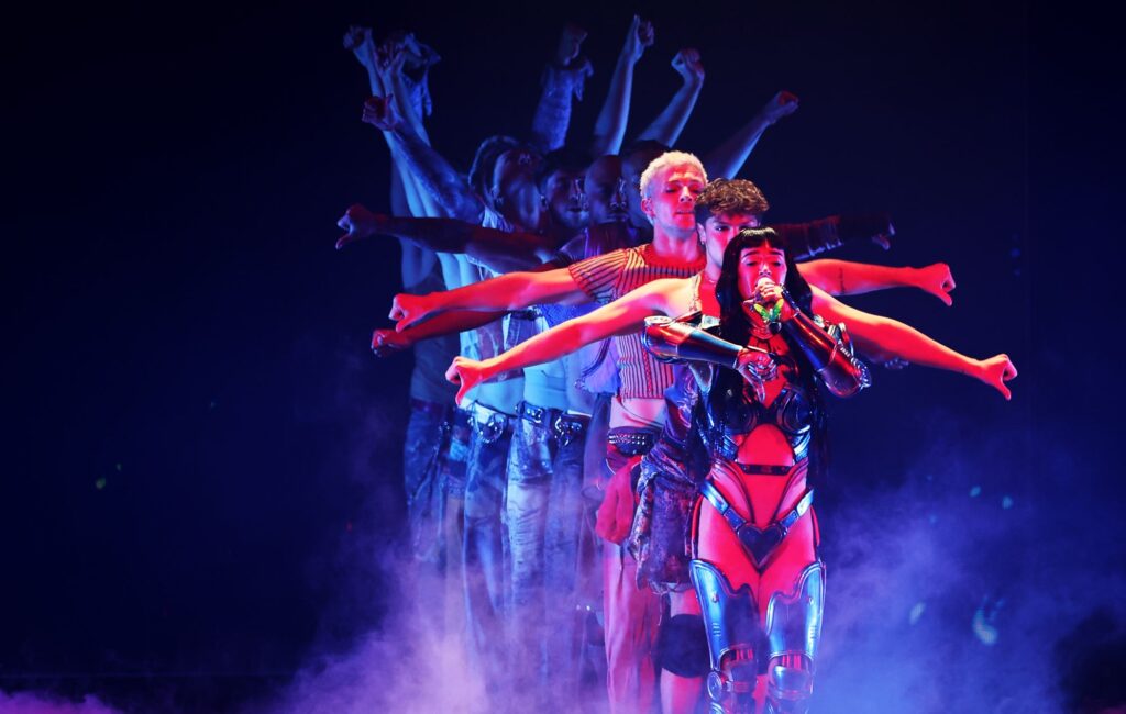 Katy Perry lurches mid-air as butterfly tour prop malfunctions