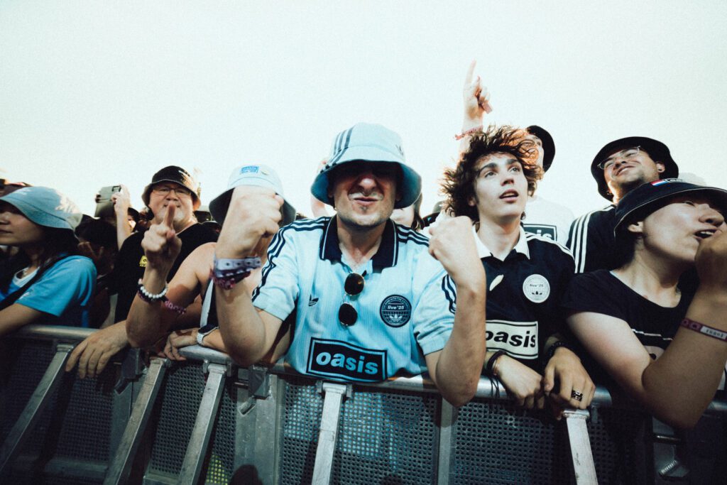 Nobody at the Oasis show cares if you’re cool