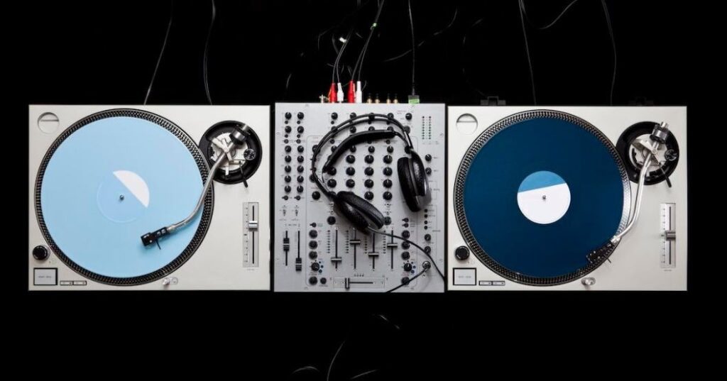 30-Year-Old DJ Dies of Reported Heart Attack Days After Engagement: RIP to Elif Özcan