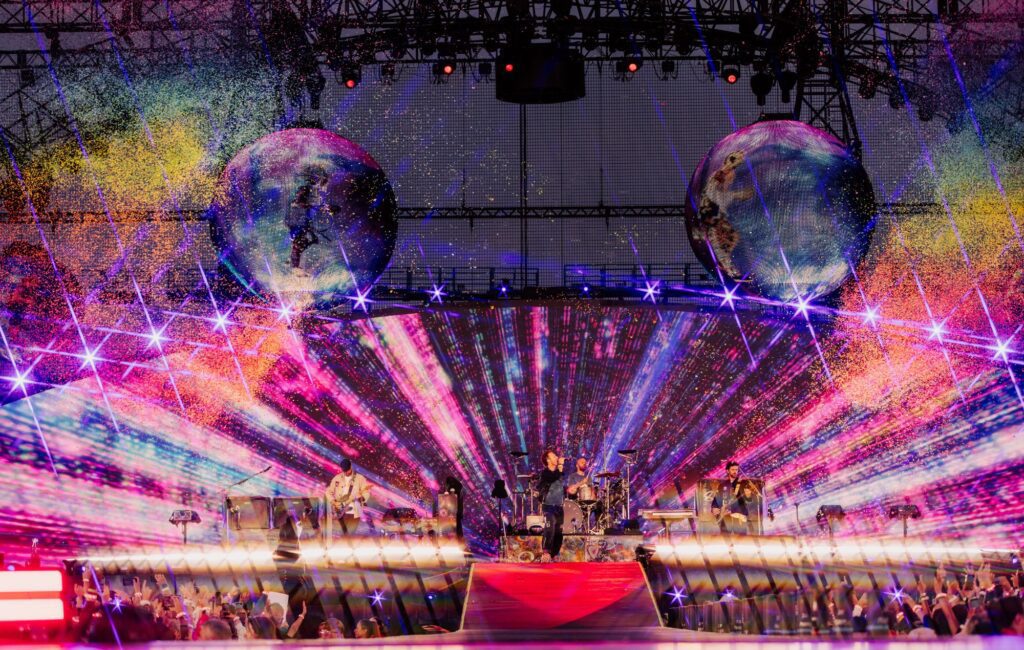Coldplay in Hull, 2025. CREDIT: Anna Lee