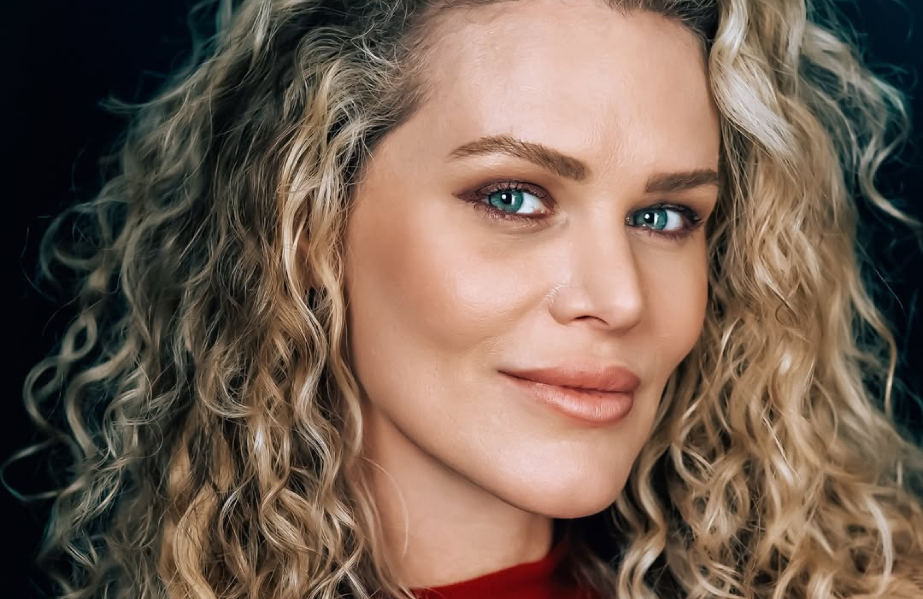 Kelly Monrow Releases “Fighter” — 5 Reasons This Intimate Ballad Is Her Most Powerful Work Yet