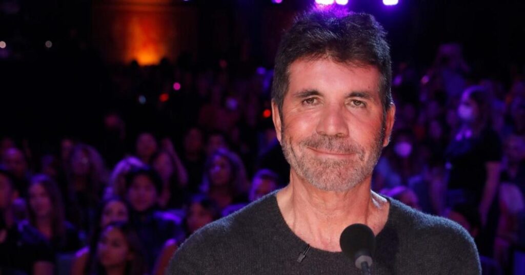 Simon Cowell Suffers Head Injury