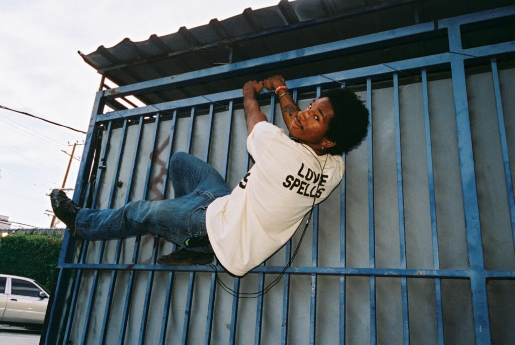 Love Spells’ swoon-worthy bedroom pop