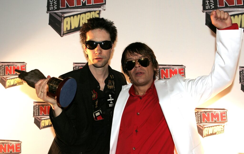 Bobby Gillespie Mani