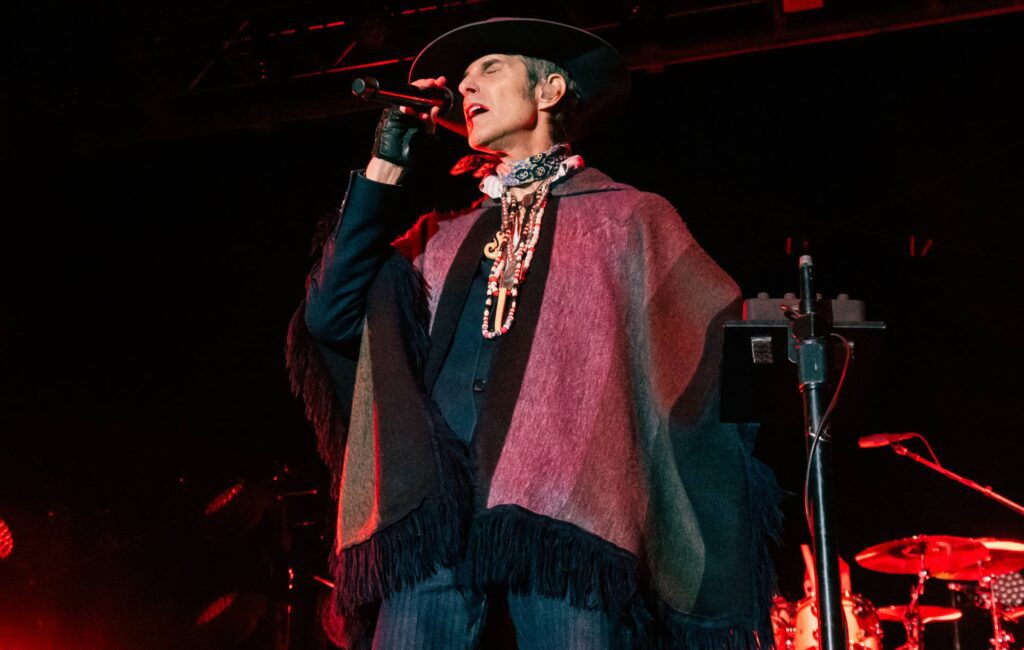 Jane’s Addiction and Perry Farrell reach settlement in lawsuit over onstage fight