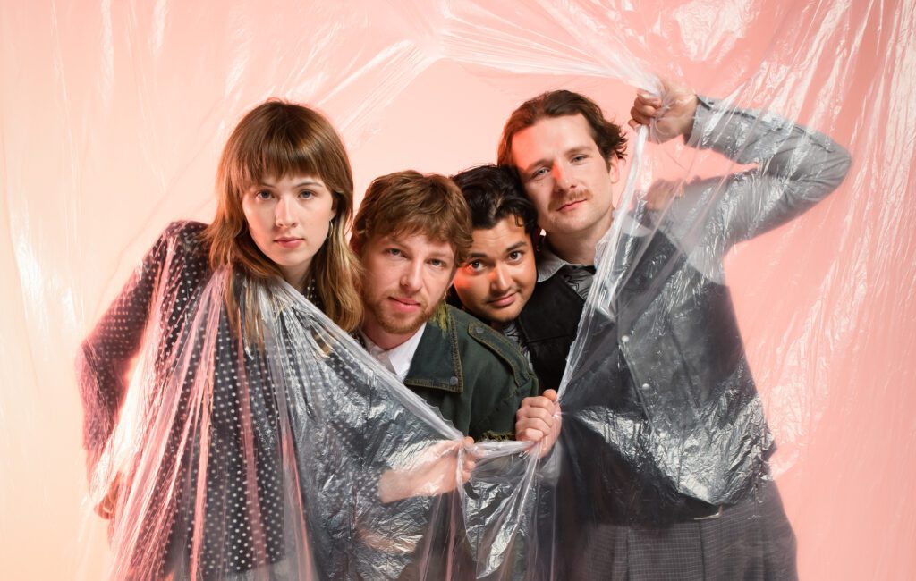 Watch The Belair Lip Bombs cover The 1975’s ‘Happiness’: “It’s one of my favourite songs. The 1975 are my favourite band”