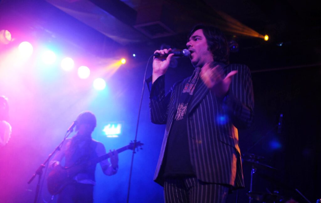 Matt Berry tells Oscar attendees their “whole life is a lie” in hilarious pre-show segment