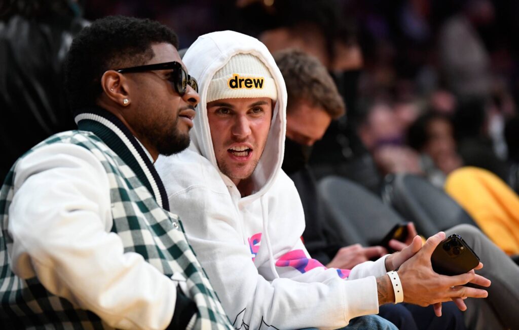 Justin Bieber and Usher reportedly clashed at Beyoncé and Jay-Z’s Oscars after-party