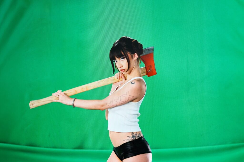 The Opener: Six Sex’s campy club carnage